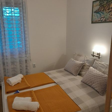 Apartment Dean Климно Экстерьер фото