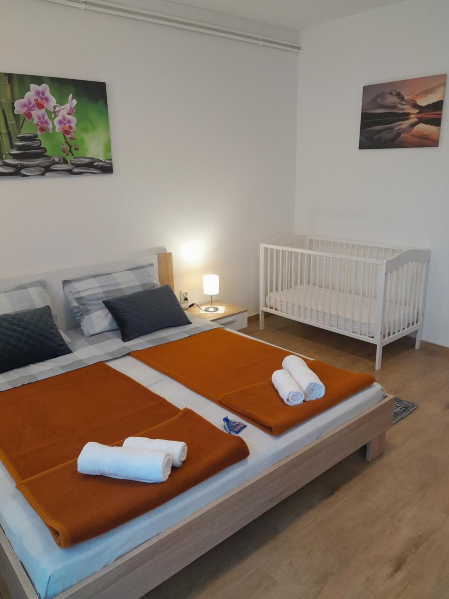 Apartment Dean Климно Экстерьер фото