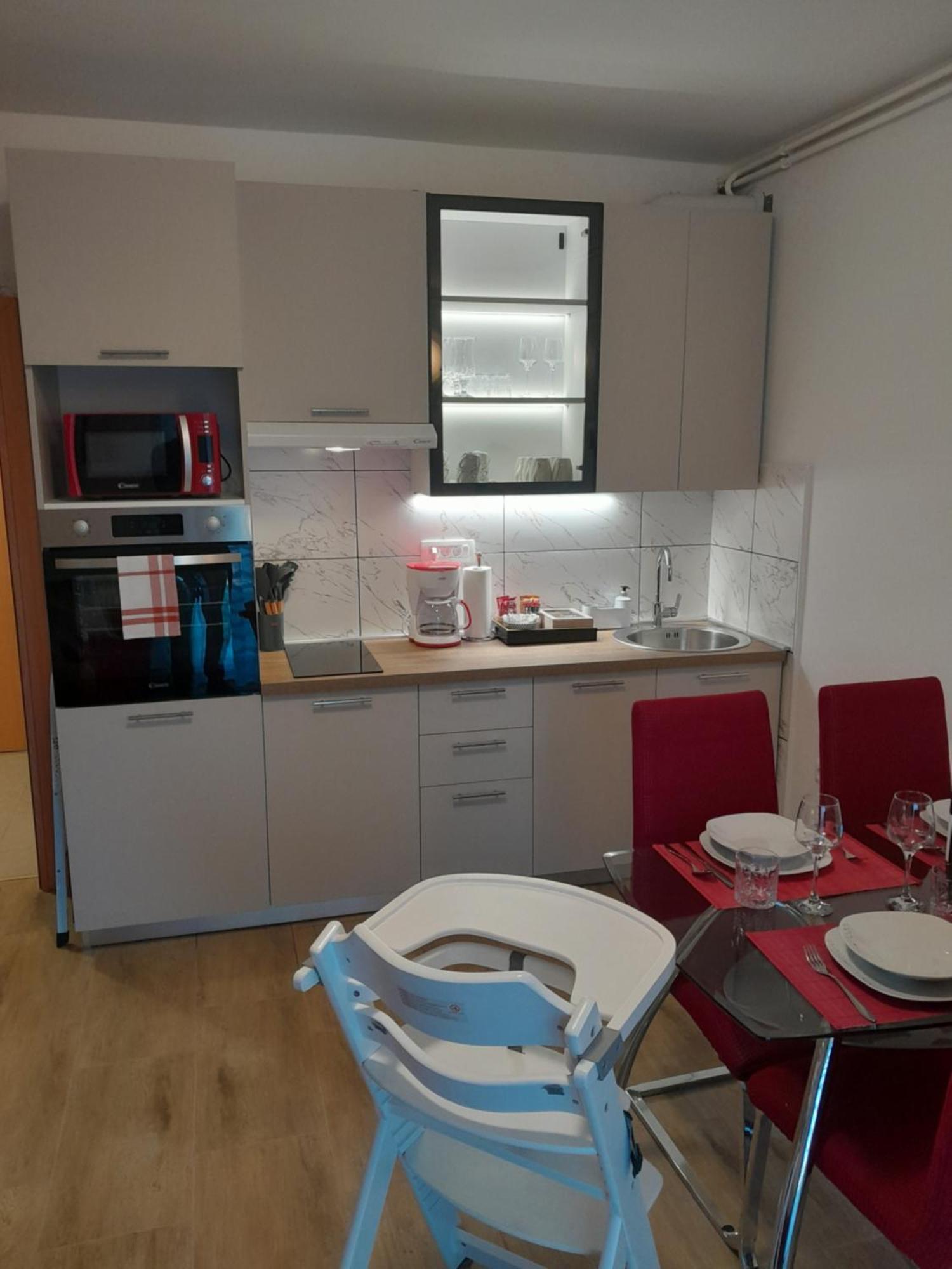 Apartment Dean Климно Экстерьер фото